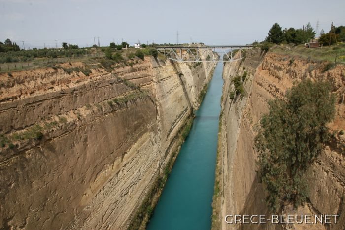Canal de Corinthe