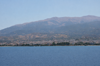 Vue sur Patras depuis la mer