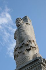 Statues, agora d'Athènes