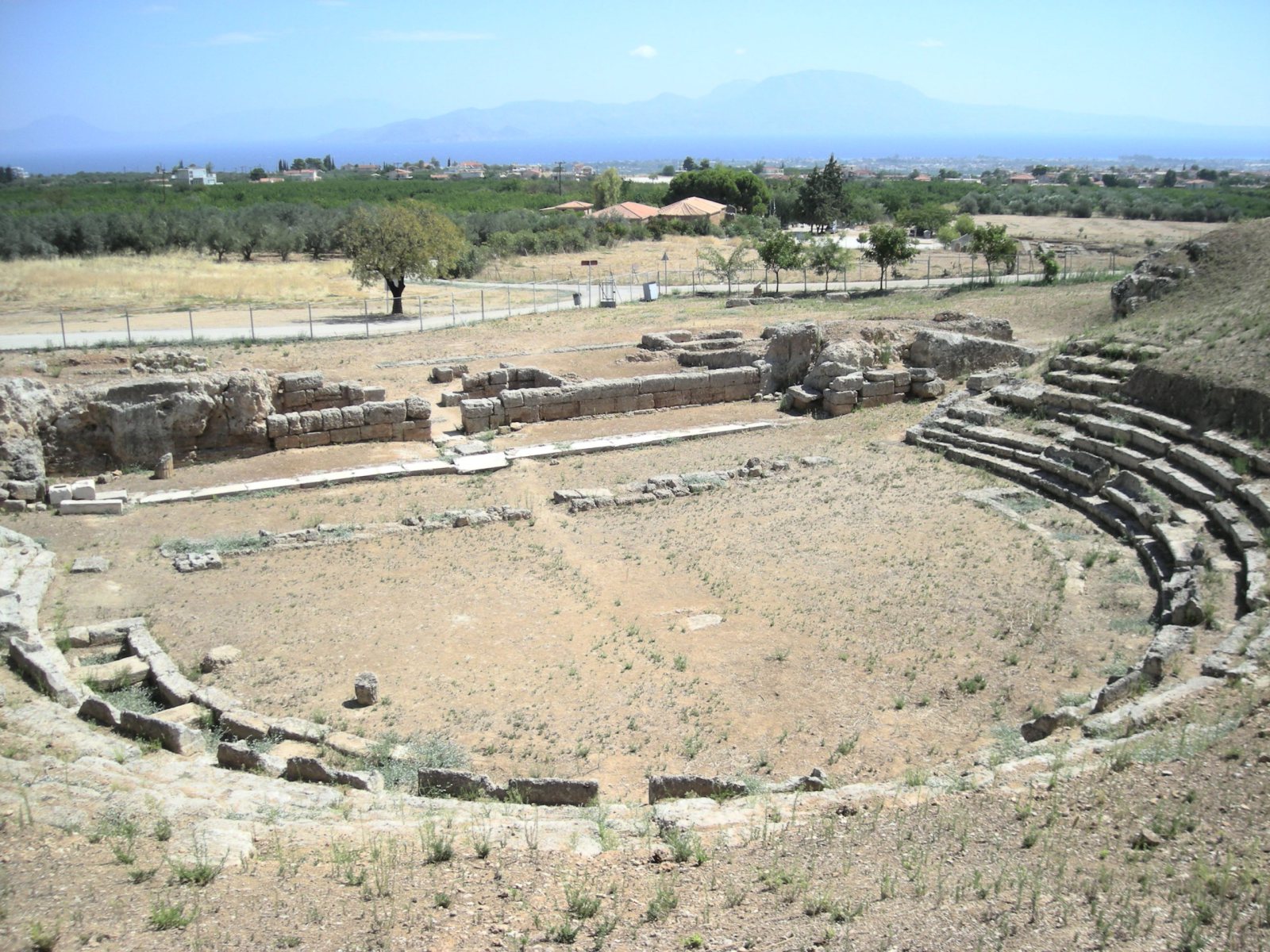 Théâtre de Sicyone en Corinthie